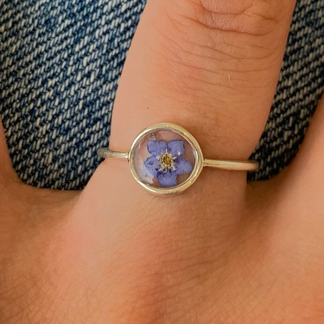 Forget Me Not Round Ring